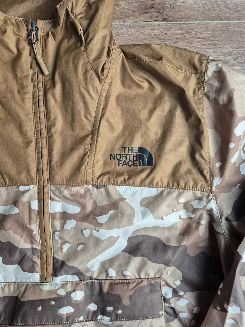 The North Face Men’s Brown Camouflage Pullover Anorak Windwall Jacket